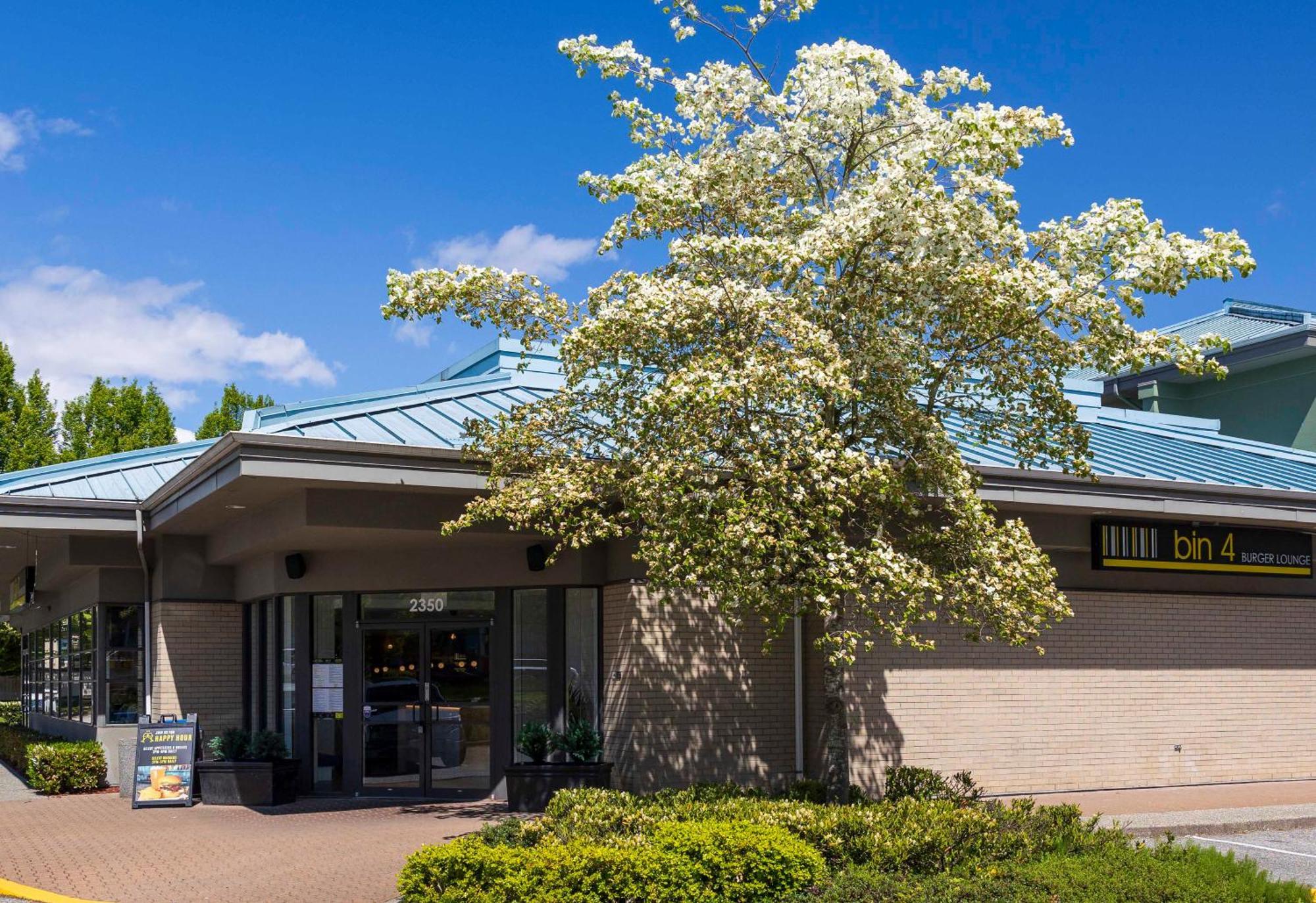 Accent Inns Burnaby Exterior foto